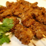 料理　中国東北／新疆料理　羊肉串（ラム肉串）と孜然羊肉（ラム肉のクミン炒め）Lamb Kebab and Cumin Lamb