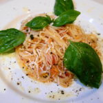 料理　冷製トマトパスタとイタリアン丸ナス　フローレンスパープル（イタリアン丸ナス）のグリル